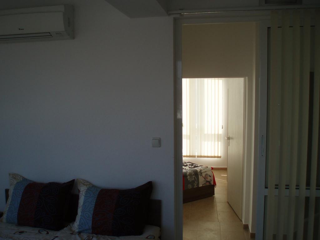 Arcadia Apartments Nesebyr Pokój zdjęcie